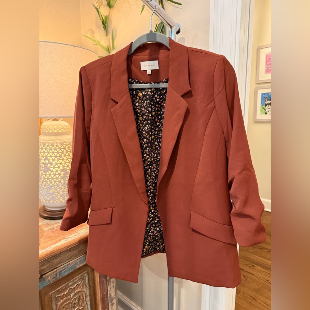 Skies Are Blue Women's Rust Blazer